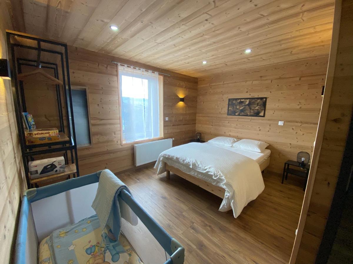 Les Chalets Bambi & Jacuzzi Privatif 拉布雷斯 外观 照片