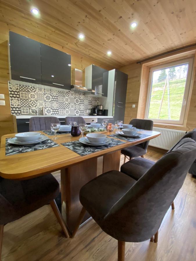 Les Chalets Bambi & Jacuzzi Privatif 拉布雷斯 外观 照片