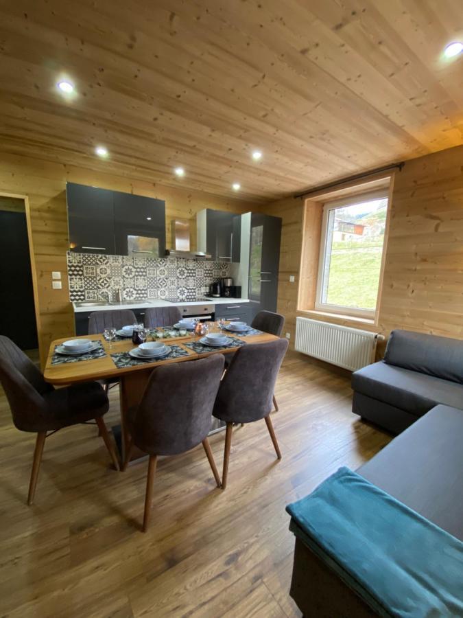 Les Chalets Bambi & Jacuzzi Privatif 拉布雷斯 外观 照片