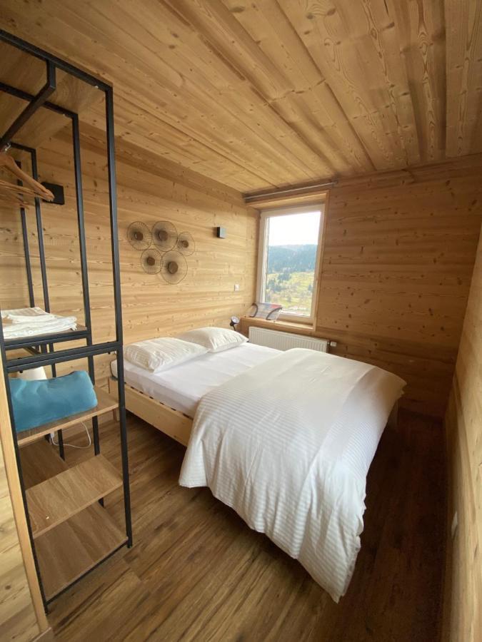 Les Chalets Bambi & Jacuzzi Privatif 拉布雷斯 外观 照片