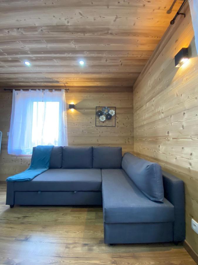 Les Chalets Bambi & Jacuzzi Privatif 拉布雷斯 外观 照片