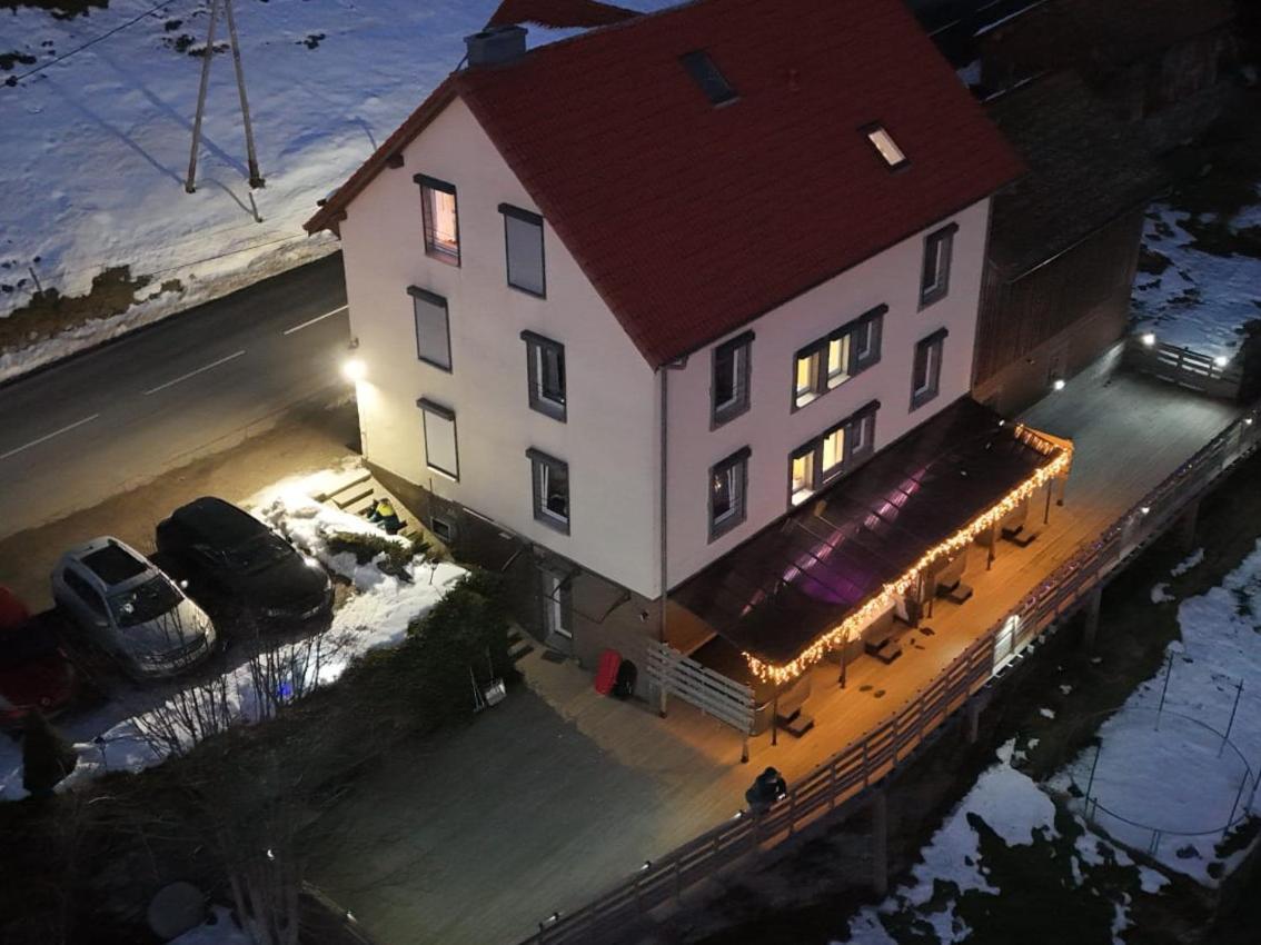 Les Chalets Bambi & Jacuzzi Privatif 拉布雷斯 外观 照片